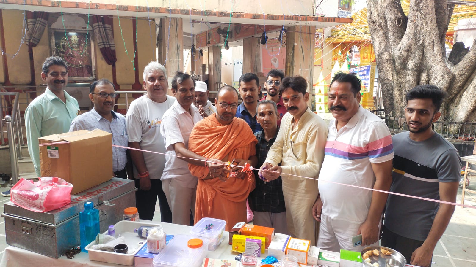 Health camp: संत सेवा समिति ने शुरू किया कांवड़ चिकित्सा सहायता शिविर