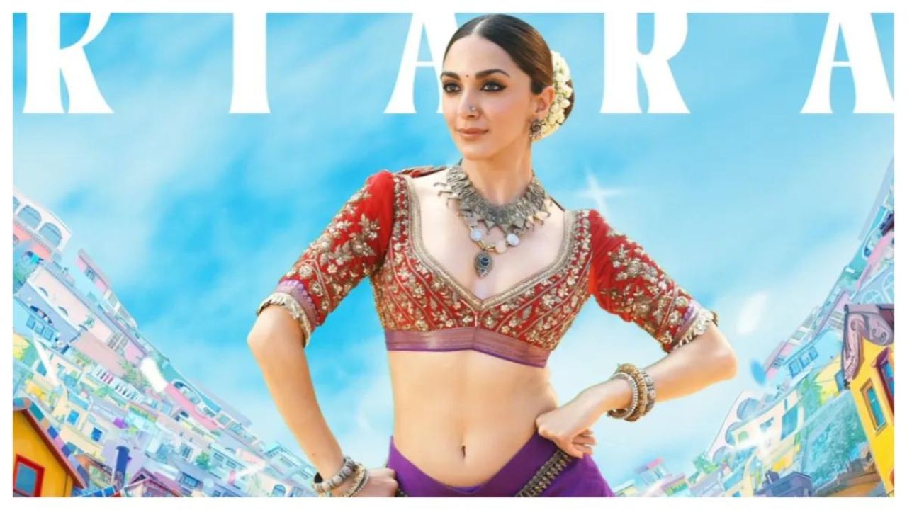 Kiara Advani ने लहंगा-चोली पहनकर स्टेज पर मचाई धूम, अपने जन्मदिन पर एक्ट्रेस ने लुक से किया तहलका