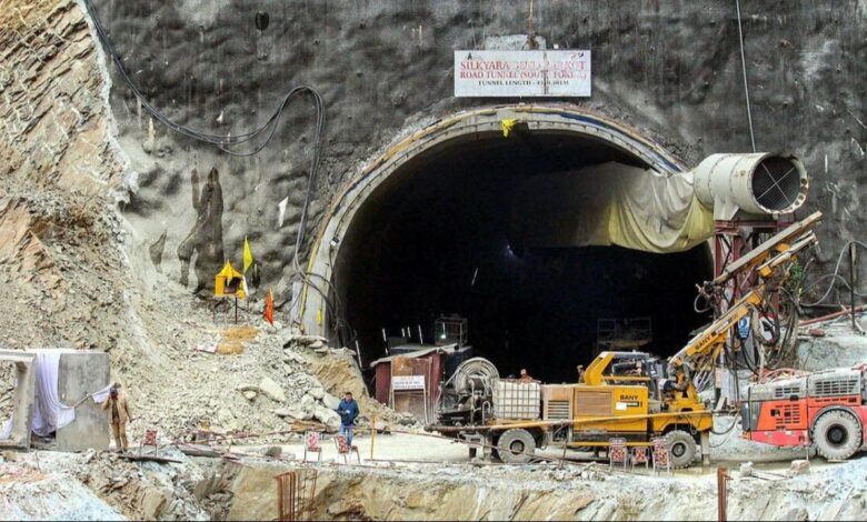 Silkayar tunnel accident: लोकसभा में उठे सवाल, उत्तराखंड के सिल्कयार टनल हादसे पर नितिन गडकरी ने दिया जवाब, 41 श्रमिक 17 दिन तक फंसे रहे