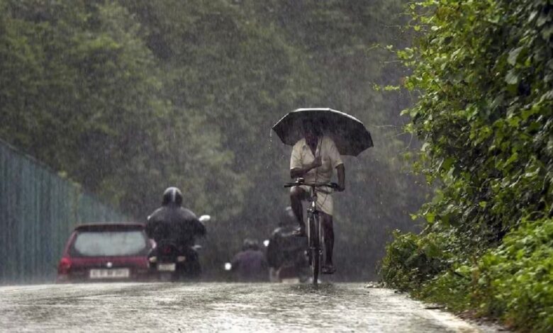 Uttarakhand weather update: हल्द्वानी-देहरादून समेत 10 जिलों में हो सकती है भारी बारिश, सात जिलों के लिए ऑरेंज अलर्ट