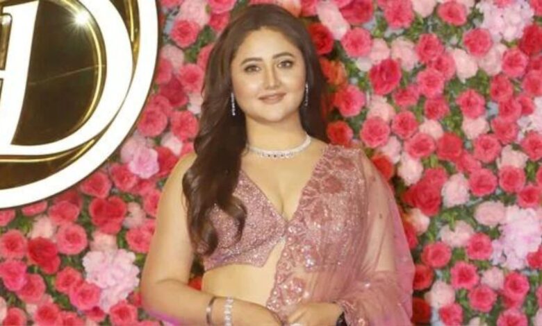 Rashmi Desai: तलाक के बाद करोड़ों के कर्ज में डूबी एक्ट्रेस की दर्दनाक कहानी