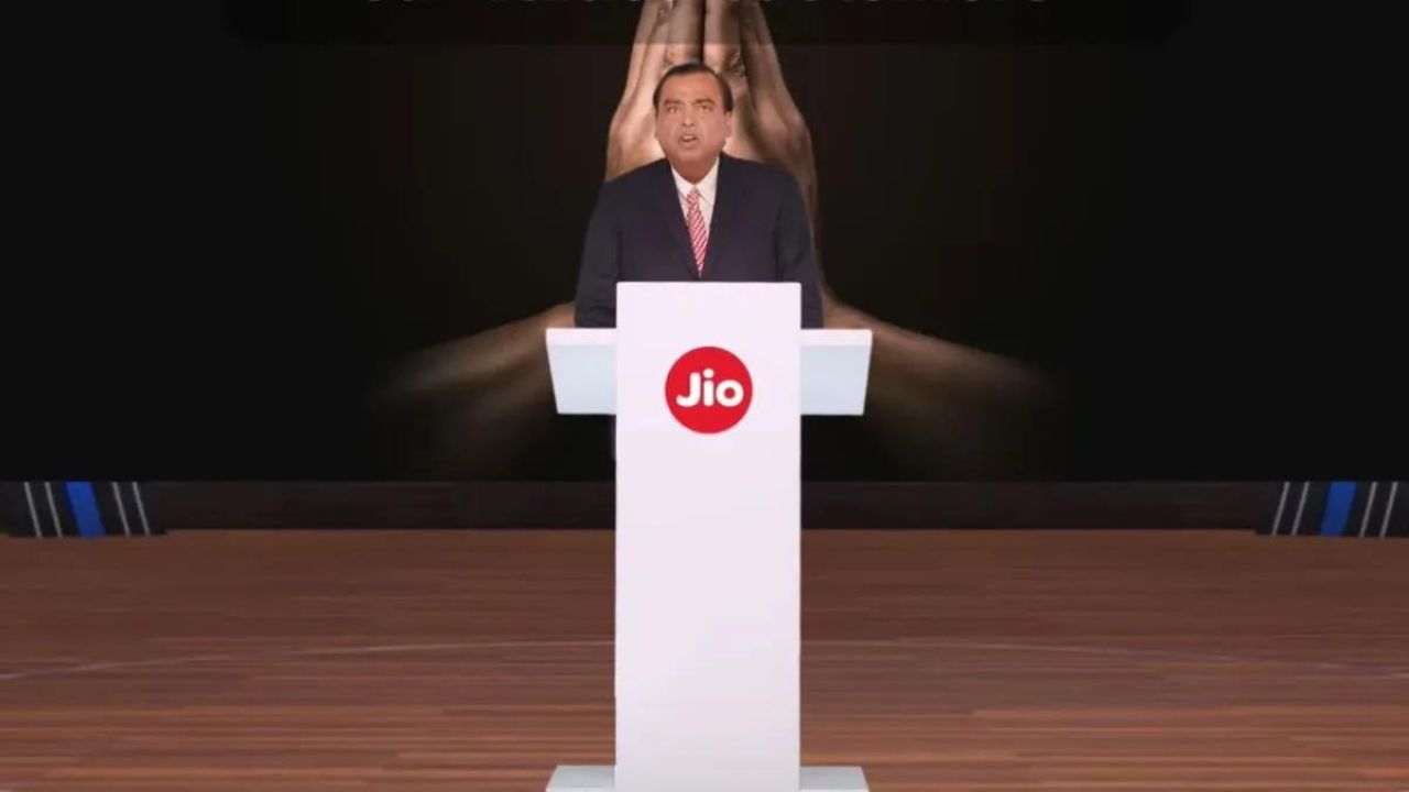 Reliance AGM 2024: मुकेश अंबानी बोले - jio ने भारत को 5G अंधकार से 5G प्रकाश में बदलने का काम किया