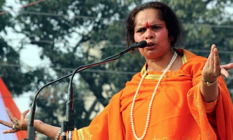 Sadhvi Prachi: साध्वी प्राची ने जीवन के खतरे का किया दावा, हरिद्वार पुलिस से मांगी सुरक्षा