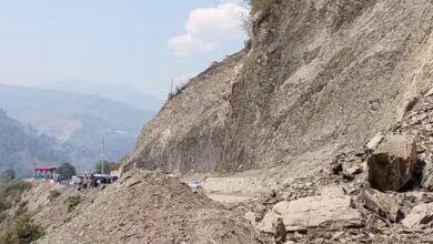 Uttarakhand: देवप्रयाग-ऋषिकेश में रात 10 बजे से सुबह 5 बजे तक वाहनों का संचालन बंद, आपातकालीन सेवाएं जारी रहेंगी