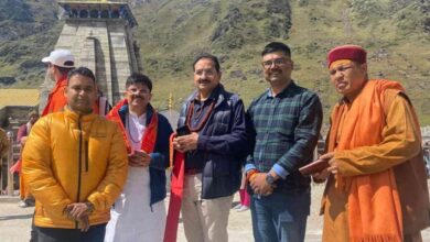 Kedarnath Dham: प्रधानमंत्री नरेंद्र मोदी के भाई पंकज मोदी ने बाबा केदार के दर्शन कर लिया आशीर्वाद