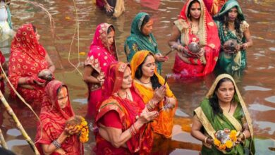 Chhath Puja 2024: देवभूमि में महिलाओं ने रखा 36 घंटे का निर्जला व्रत, संतान की दीर्घायु के लिए डूबते सूर्य को अर्घ्य